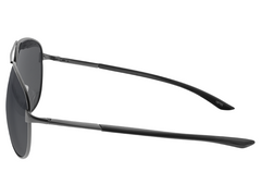 Domino Polarized